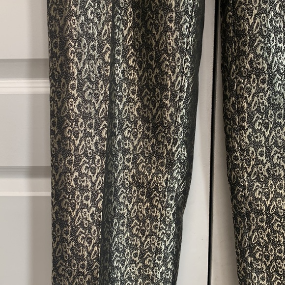 Brand new with tags animal metallic brocade Jaclyn Smith trousers - Picture 7 of 13
